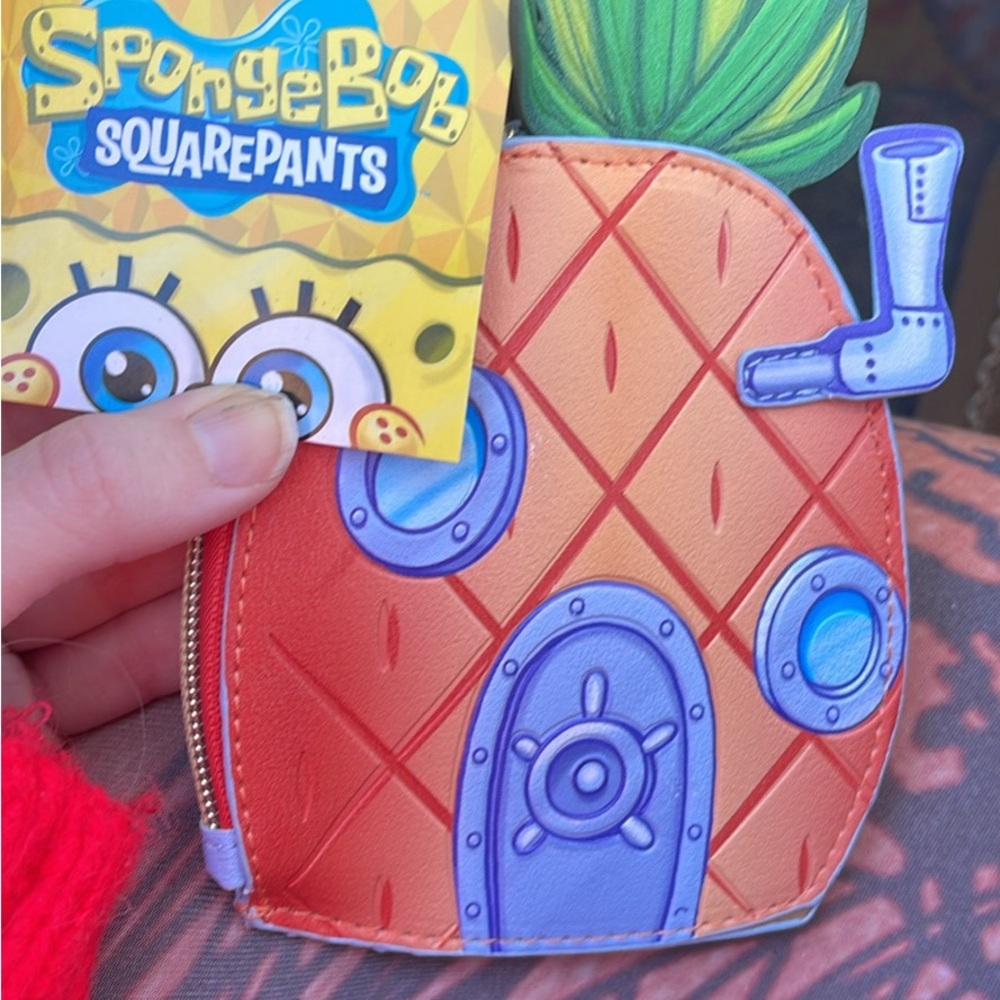 SpongeBob SquarePants Pineapple House Wallet - Orange and Blue